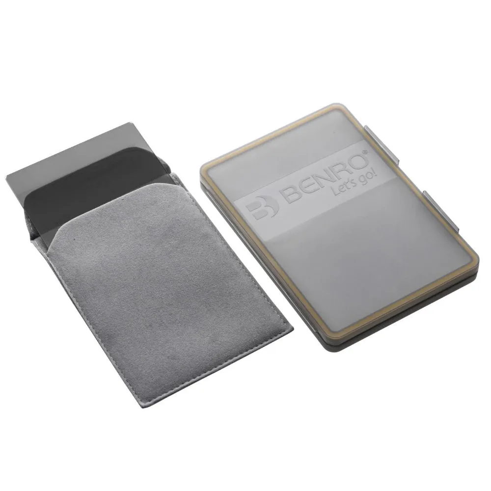 Benro 150 x 170mm Master Series Soft Edge Graduated ND Filter (150 x 170mm, 3-Stop)