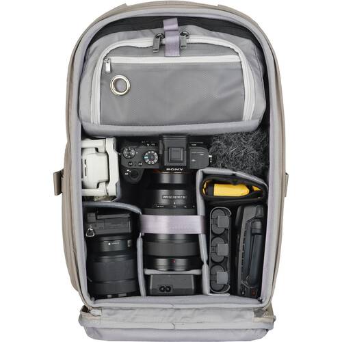 Vanguard VEO Metro Backpack (Cream, 20L)