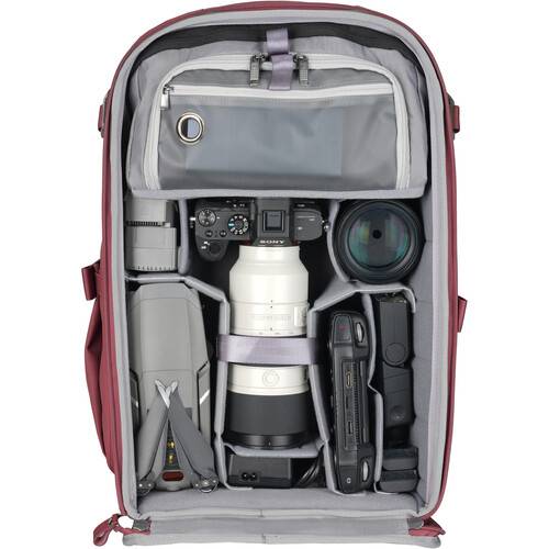 Vanguard VEO Metro Backpack (Magenta, 30L)