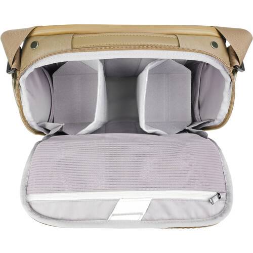 Vanguard VEO Metro Shoulder Bag (Beige, 7L)
