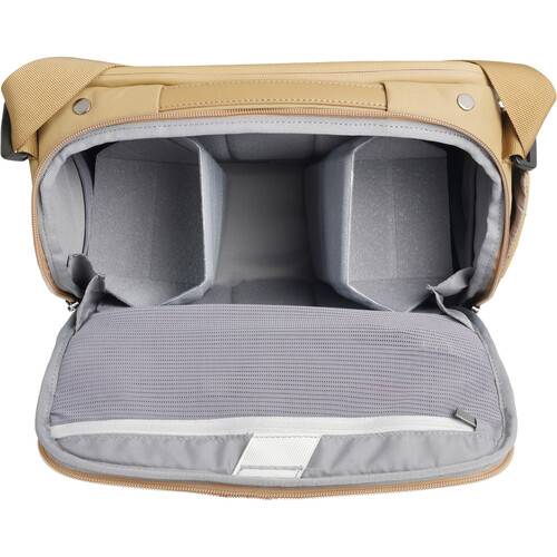 Vanguard VEO Metro Shoulder Bag (Beige, 9L)